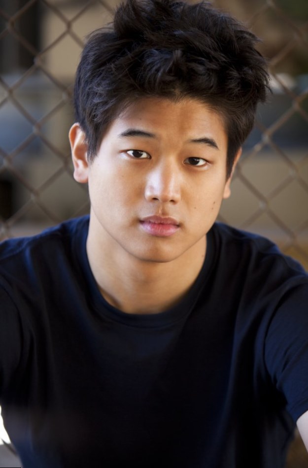 Ki Hong Lee - Weight, Height and Age