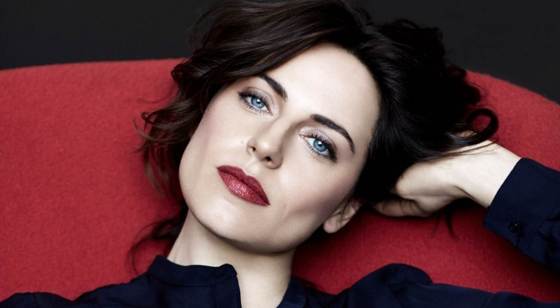 http://starschanges.com/wp-content/uploads/2016/01/Antje-Traue_5-1.jpg