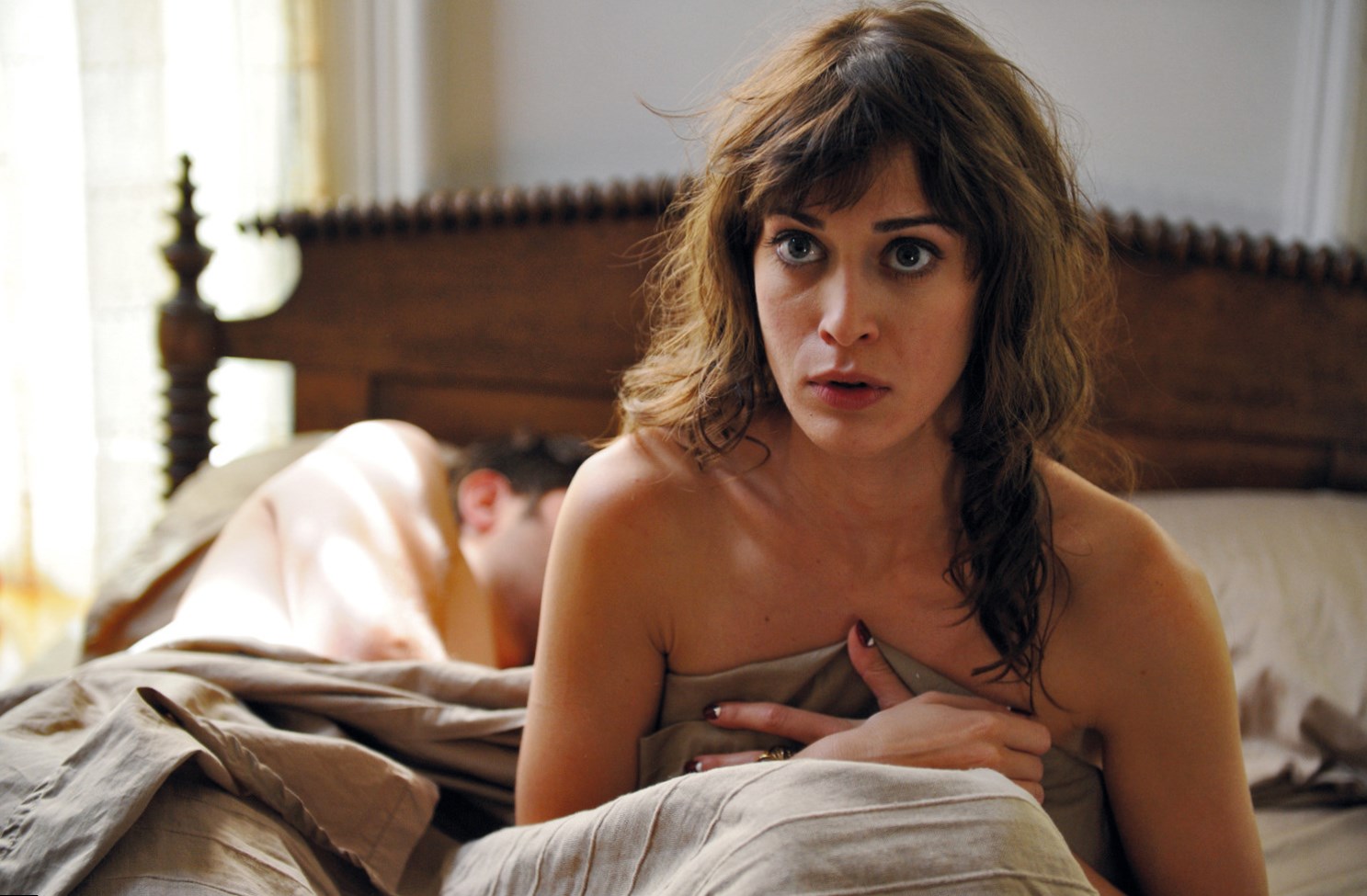 Lizzy Caplan Sex 100