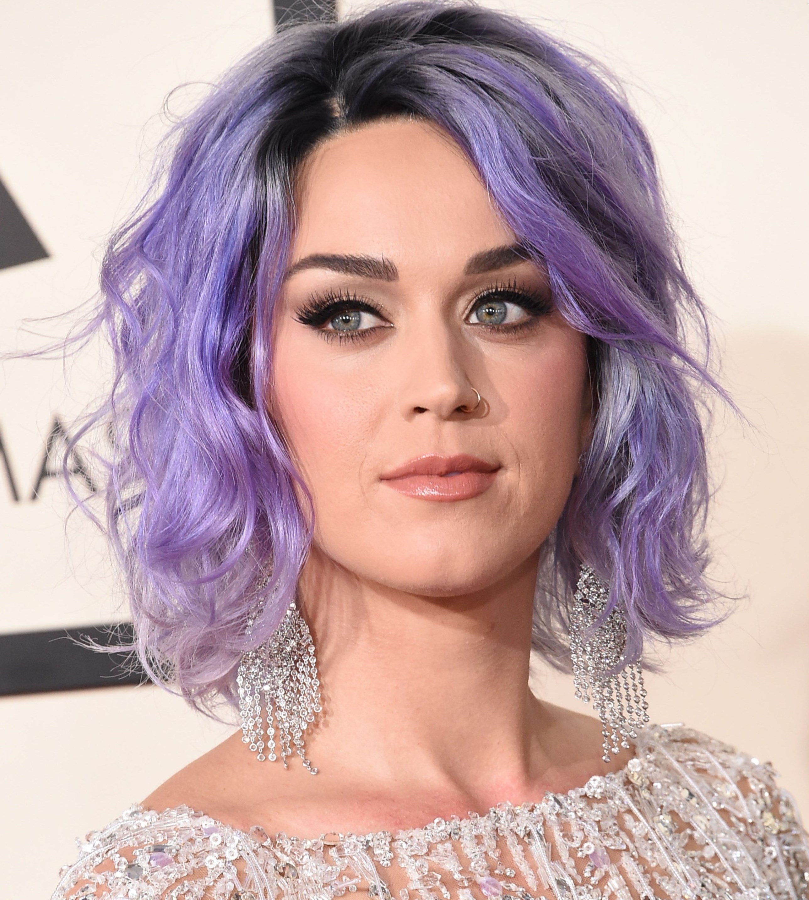 Celebrity - Katy Perry - hair changes, photos, video