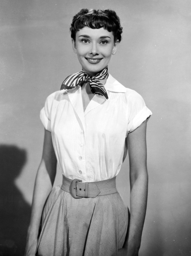 Audrey Hepburn S Looks And Fashion Photos