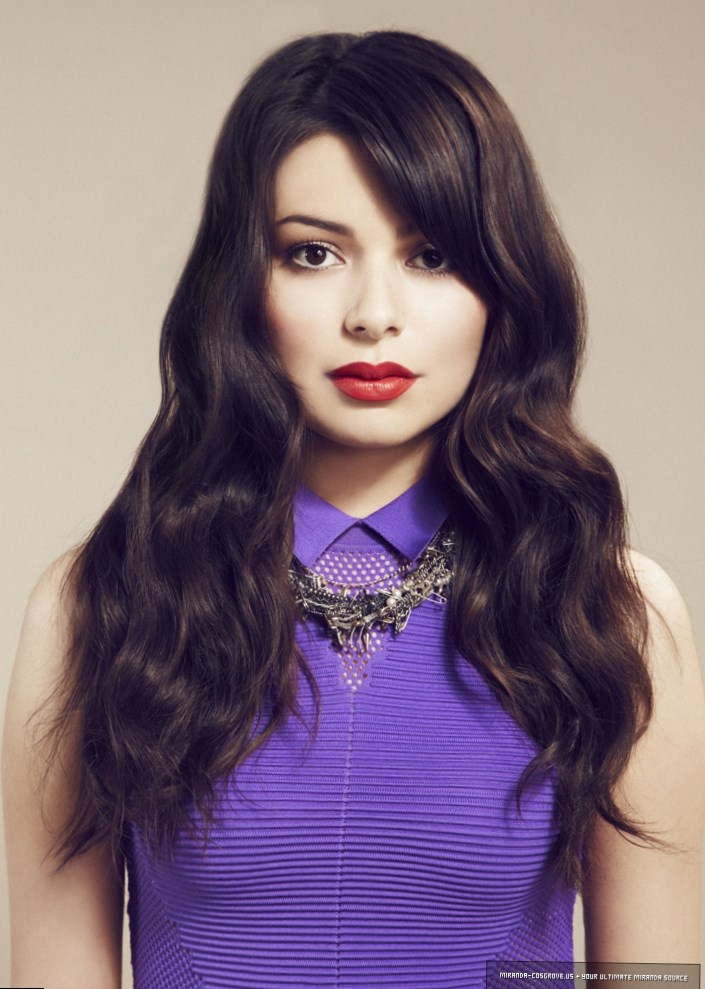 Miranda Cosgrove -Weight, Height and Age