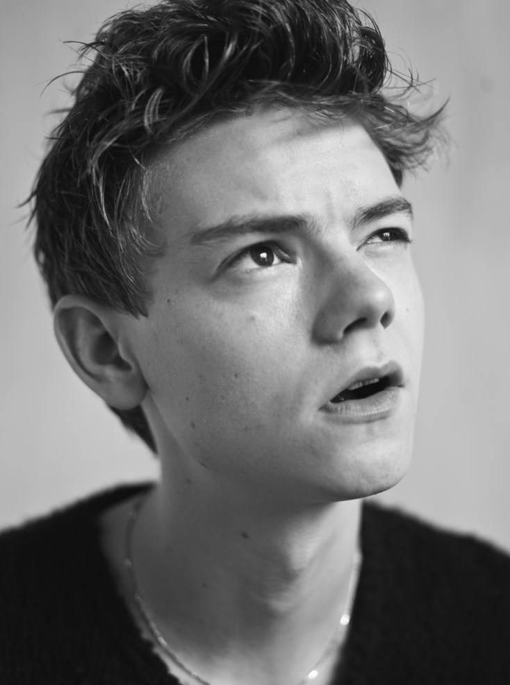 Thomas Sangster - Weight, Height and Age