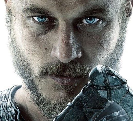 Travis Fimmel hairstyle