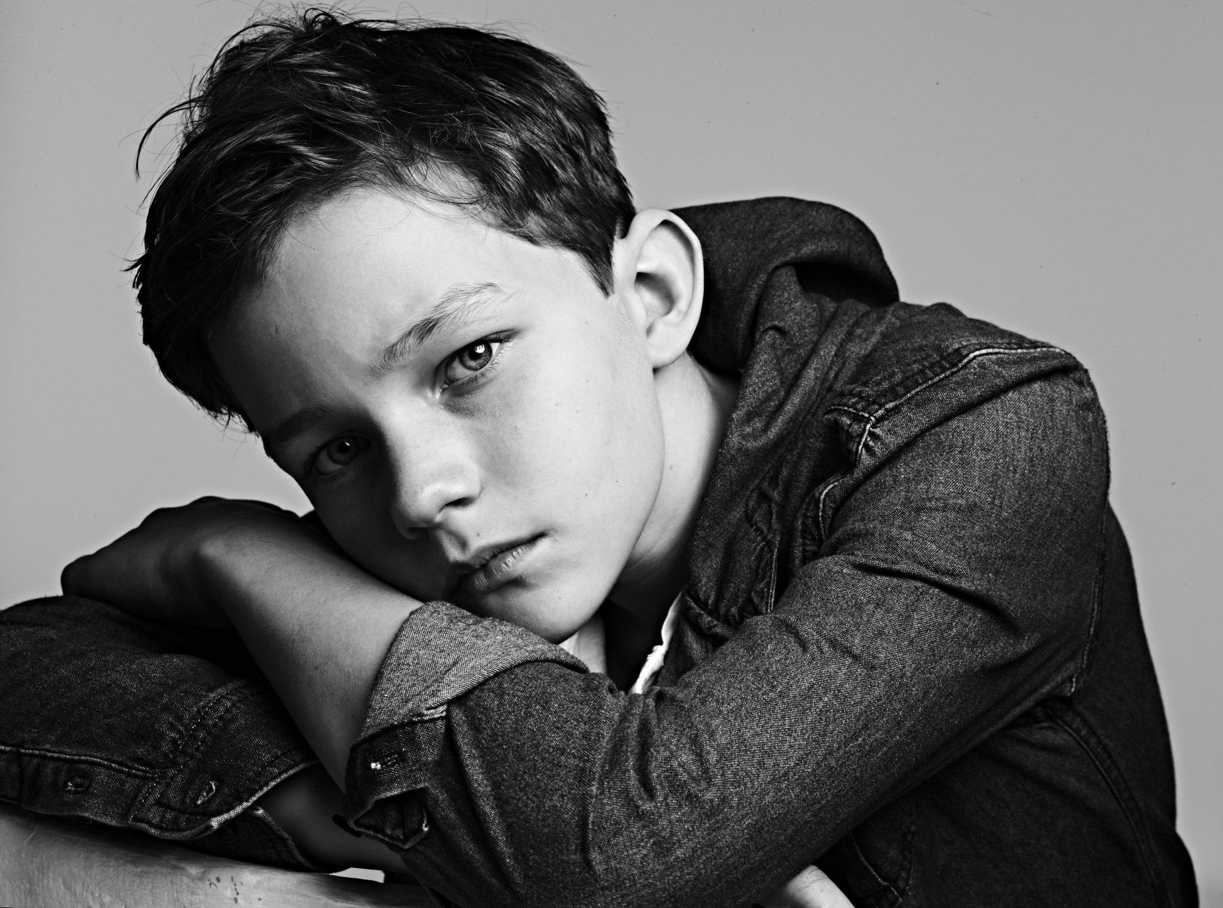 Levi Miller Biography 