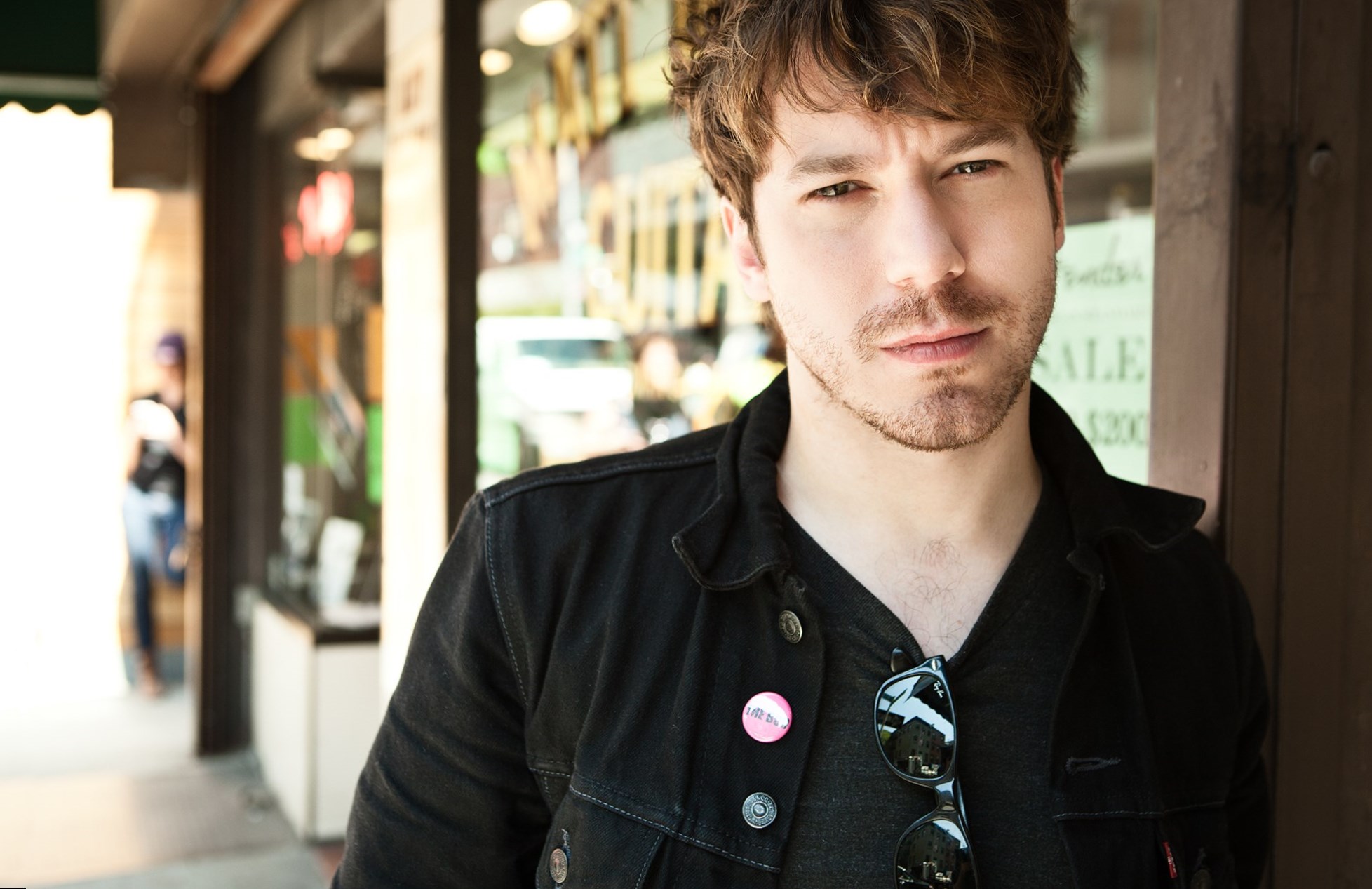 John Gallagher Jr. weight, height and age. 