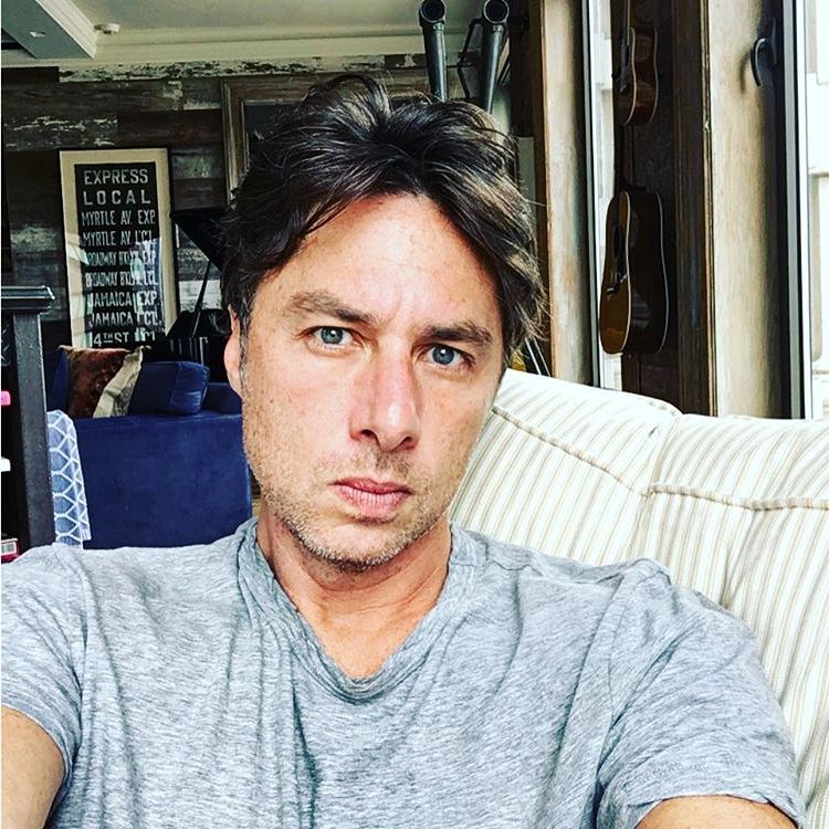 Zach Braff`s height, weight. His motto - less alcohol, more gym