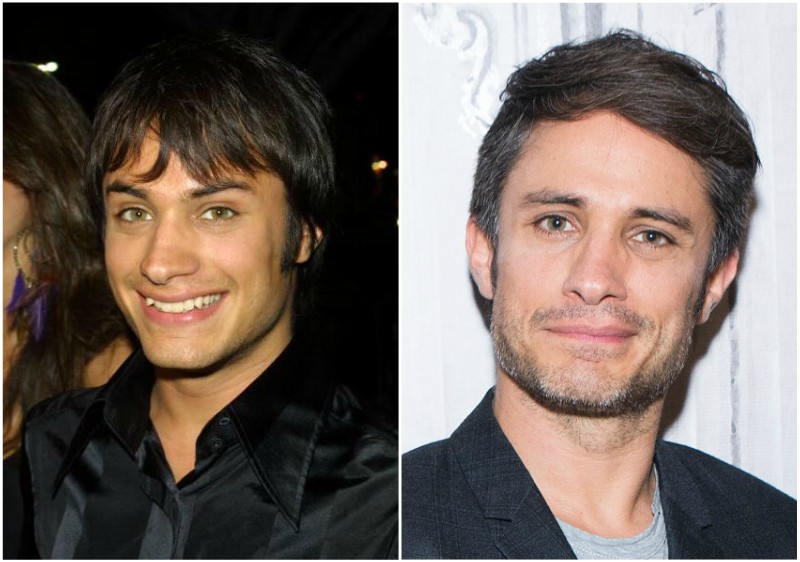 Gael Garcia Bernal`s eyes and hair color