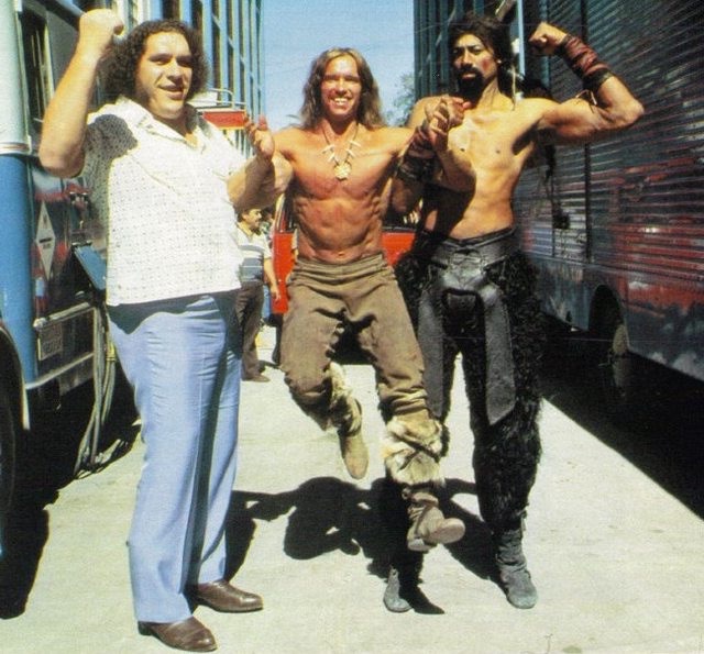 [Image: andre-the-giant-height-2.jpg]