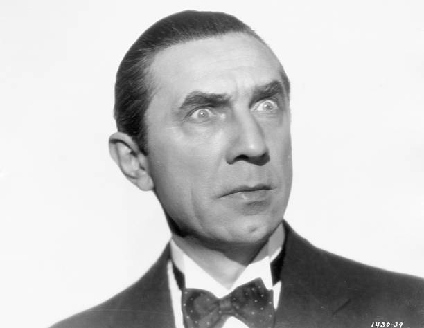 Bela Lugosi's eyes and hair color