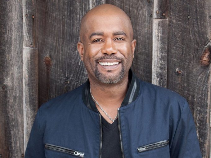 Darius Rucker's eyes and hair color