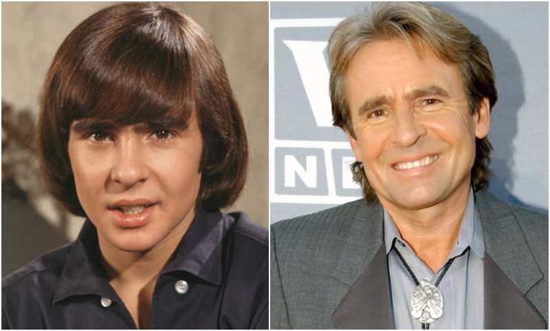 Davy Jones' eyes and hair color