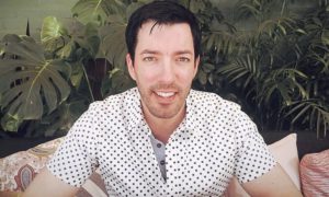 Drew Scott's eyes and hair color