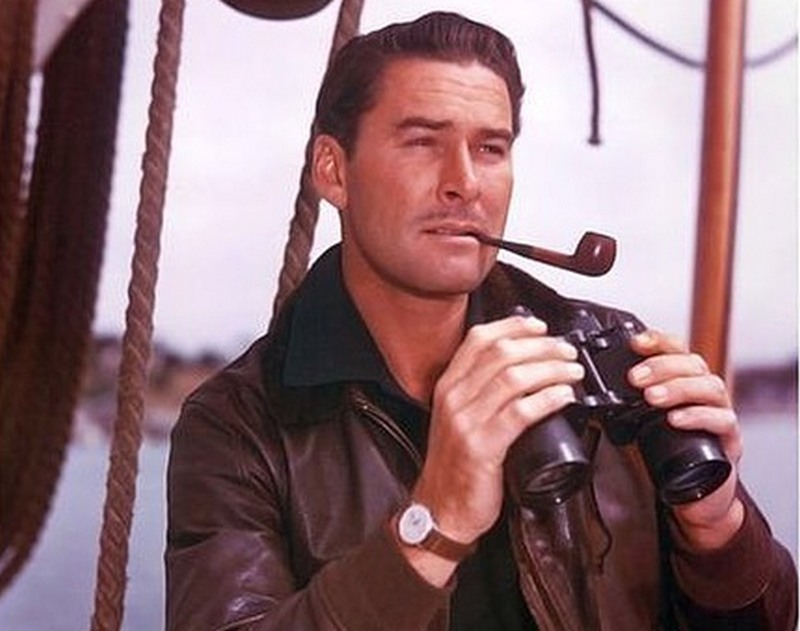 Errol Flynn's height, weight and body measurements