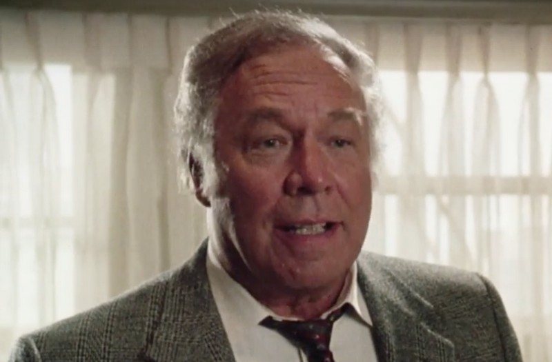 George Kennedy's height, weight and age
